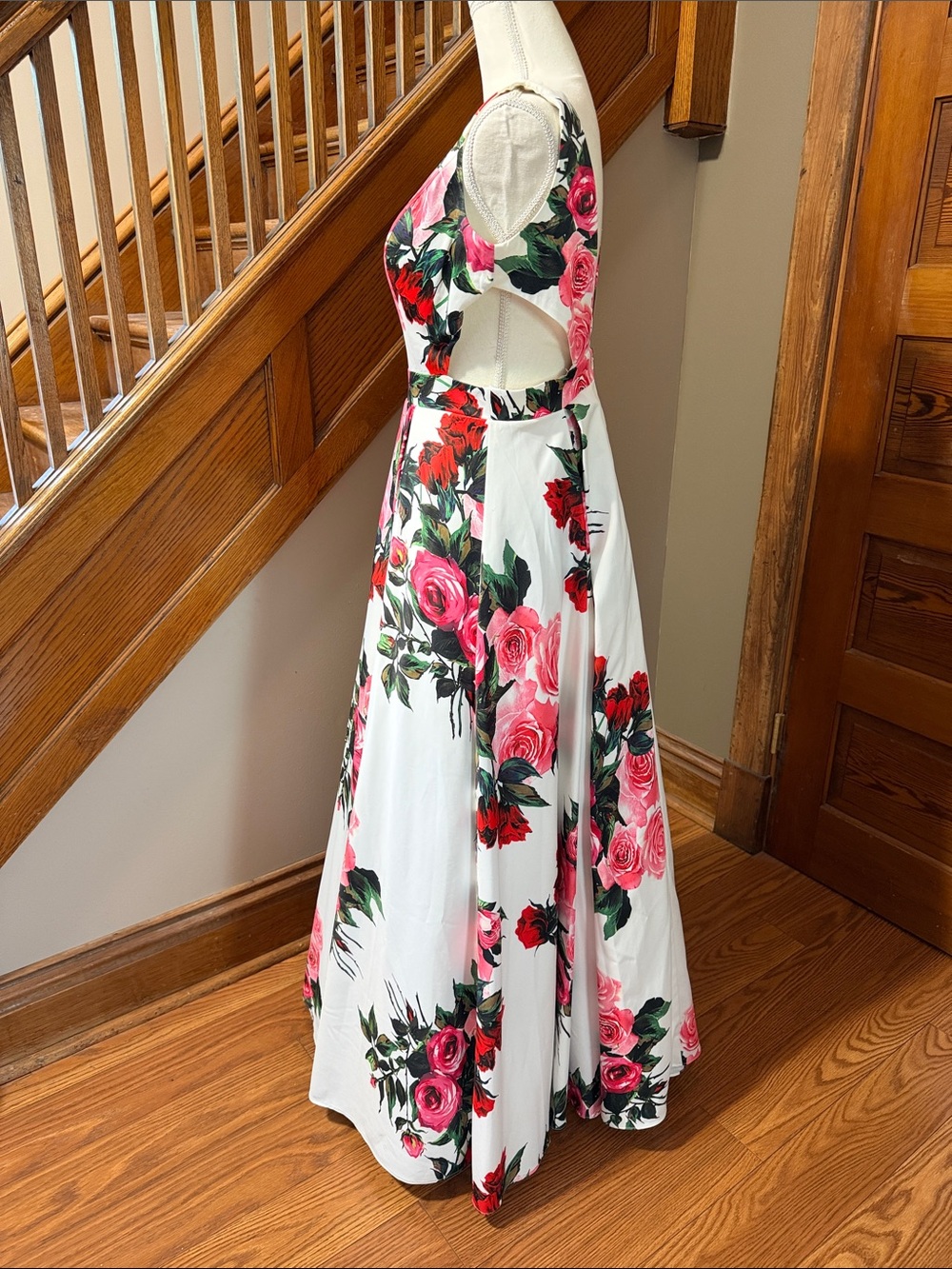 JVN Jovani Formal Gown Prom Dress Size 10 A-Line Long Gown Full Length - Picture 3 of 9